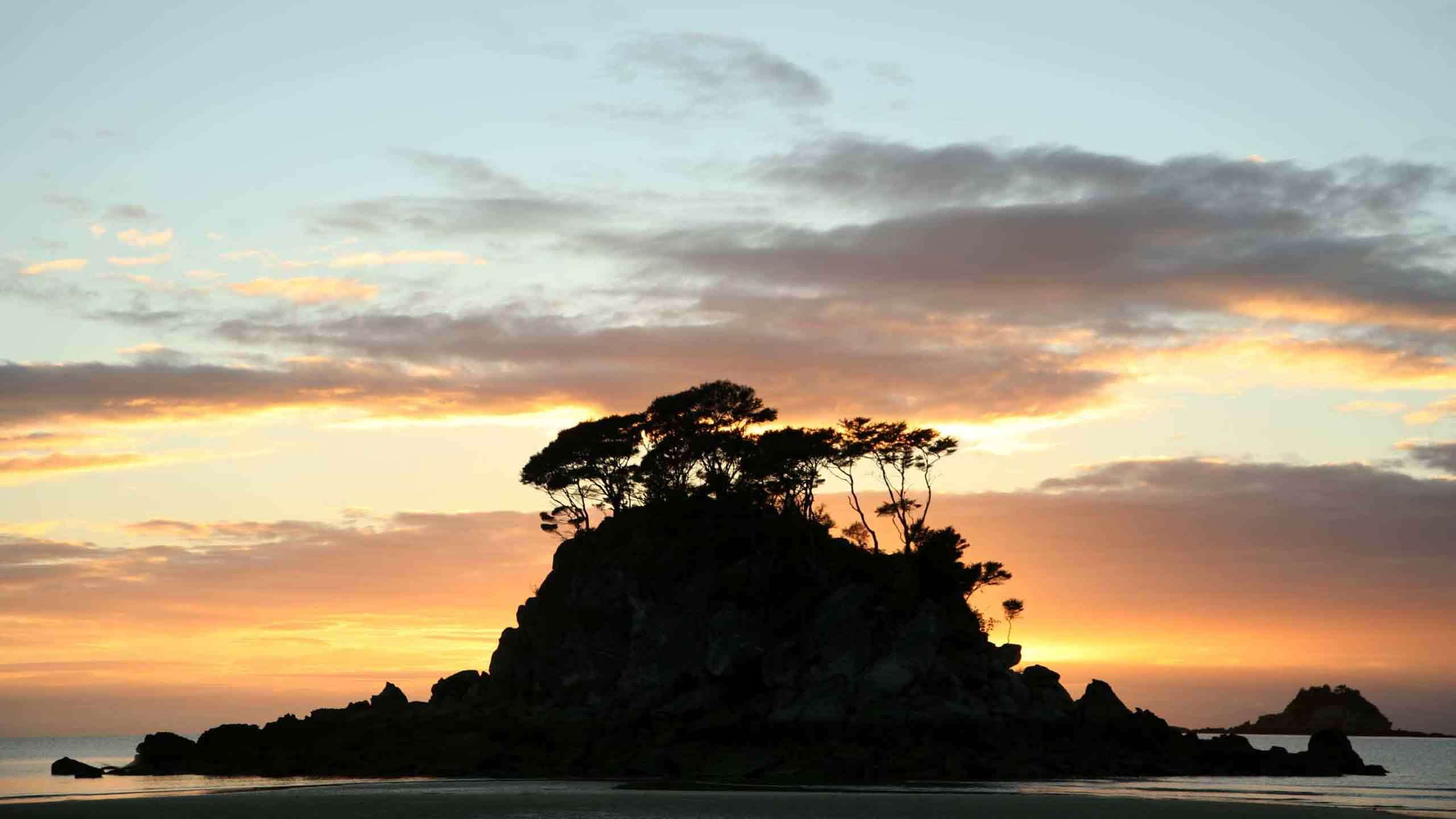 Abel Tasman Coast Track Walk in Comfort 3D2N, Self Guided