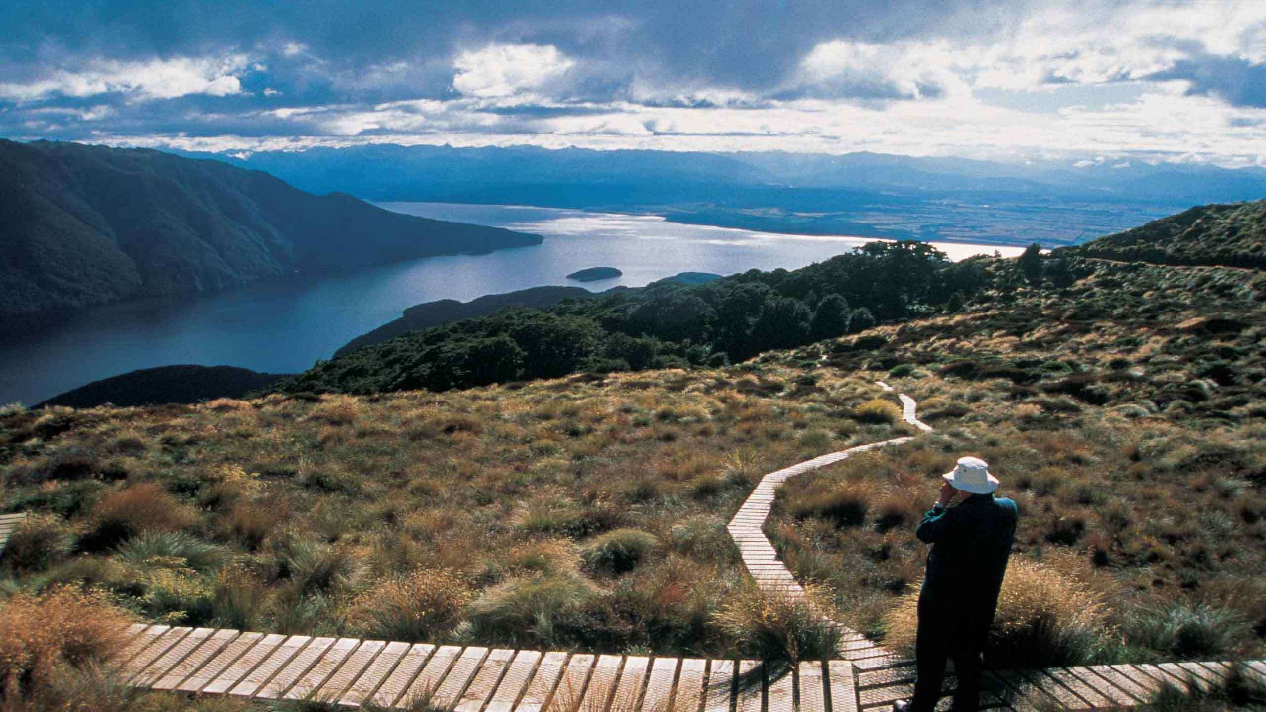 Fiordland Adventure Heli Hike, Cruise & Cycle 3D2N, Partially Guided