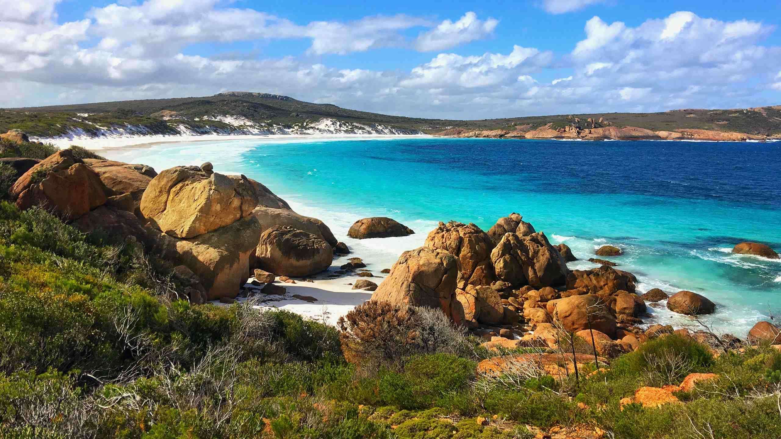 Luxury Adelaide to Perth Overland 4WD 10D9N