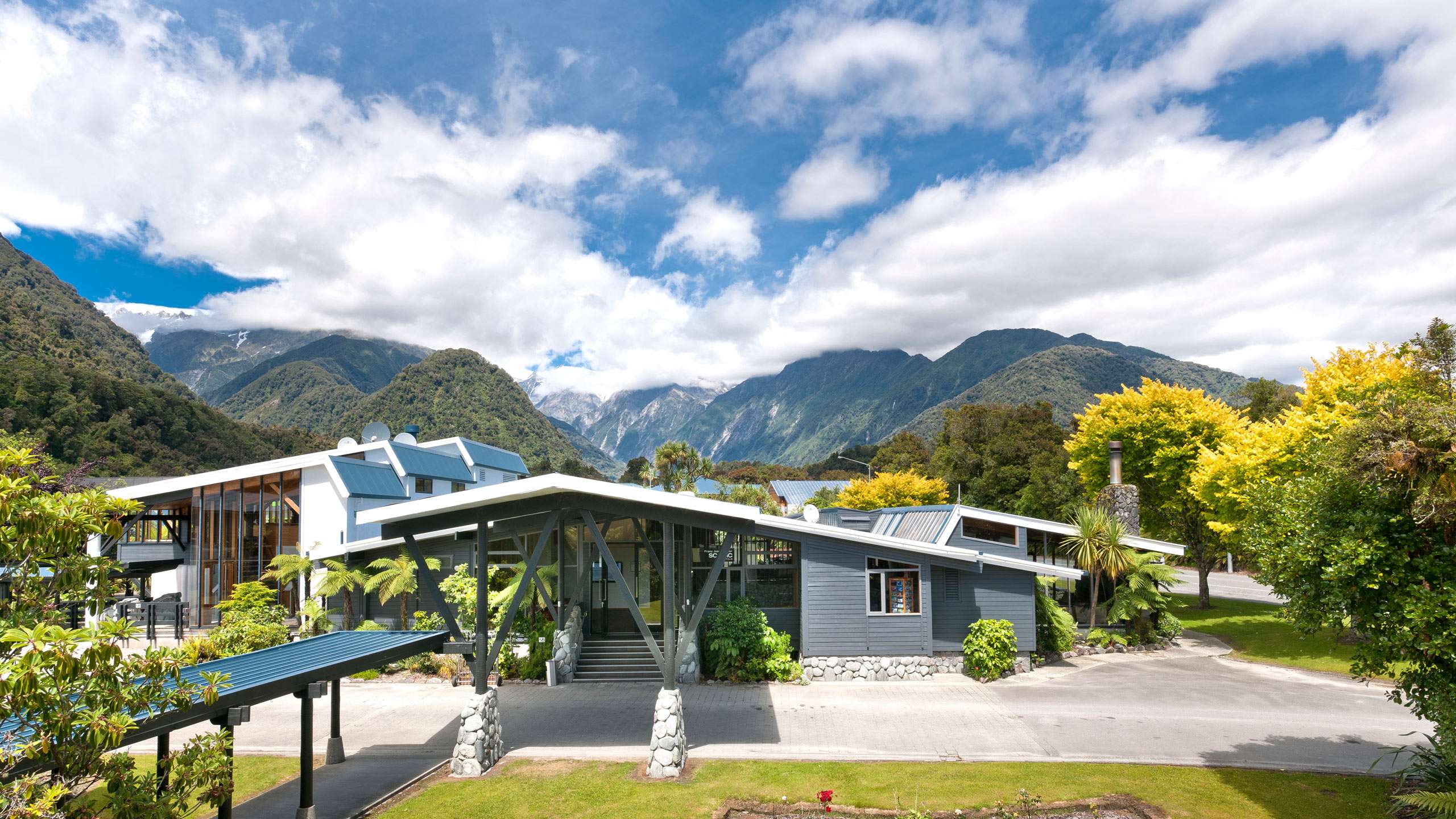 Scenic Hotel Franz Josef Glacier
