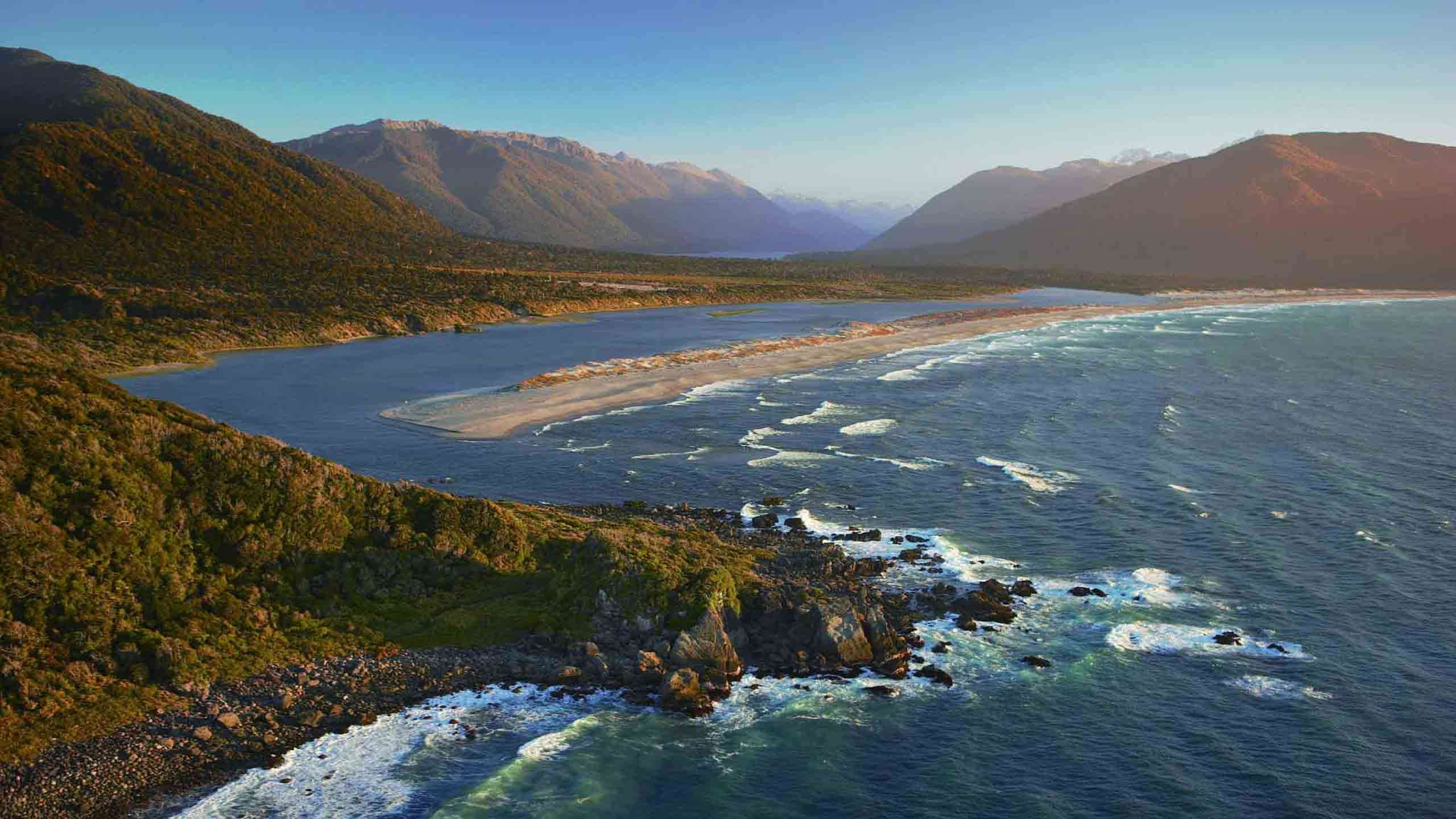 South Island Top to Bottom Gourmet Walk 11D10N, Fully Guided