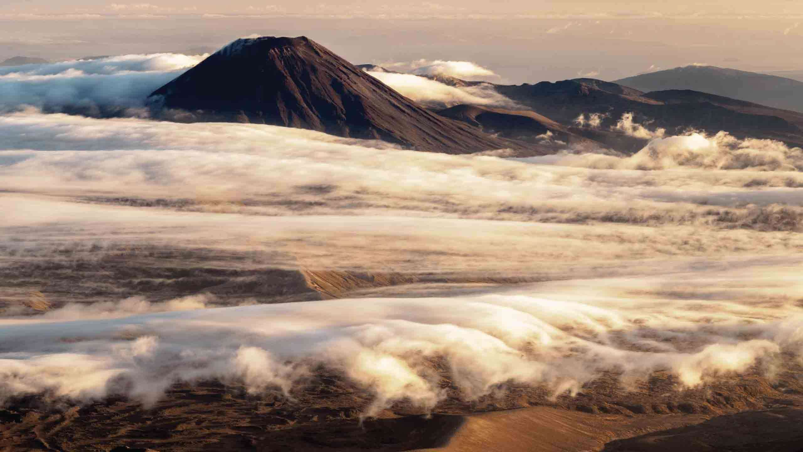 3 Mountain Explorer Hike 3D2N (Tongariro, Mt Ruapehu & Mt Ngauruhoe), Fully Guided