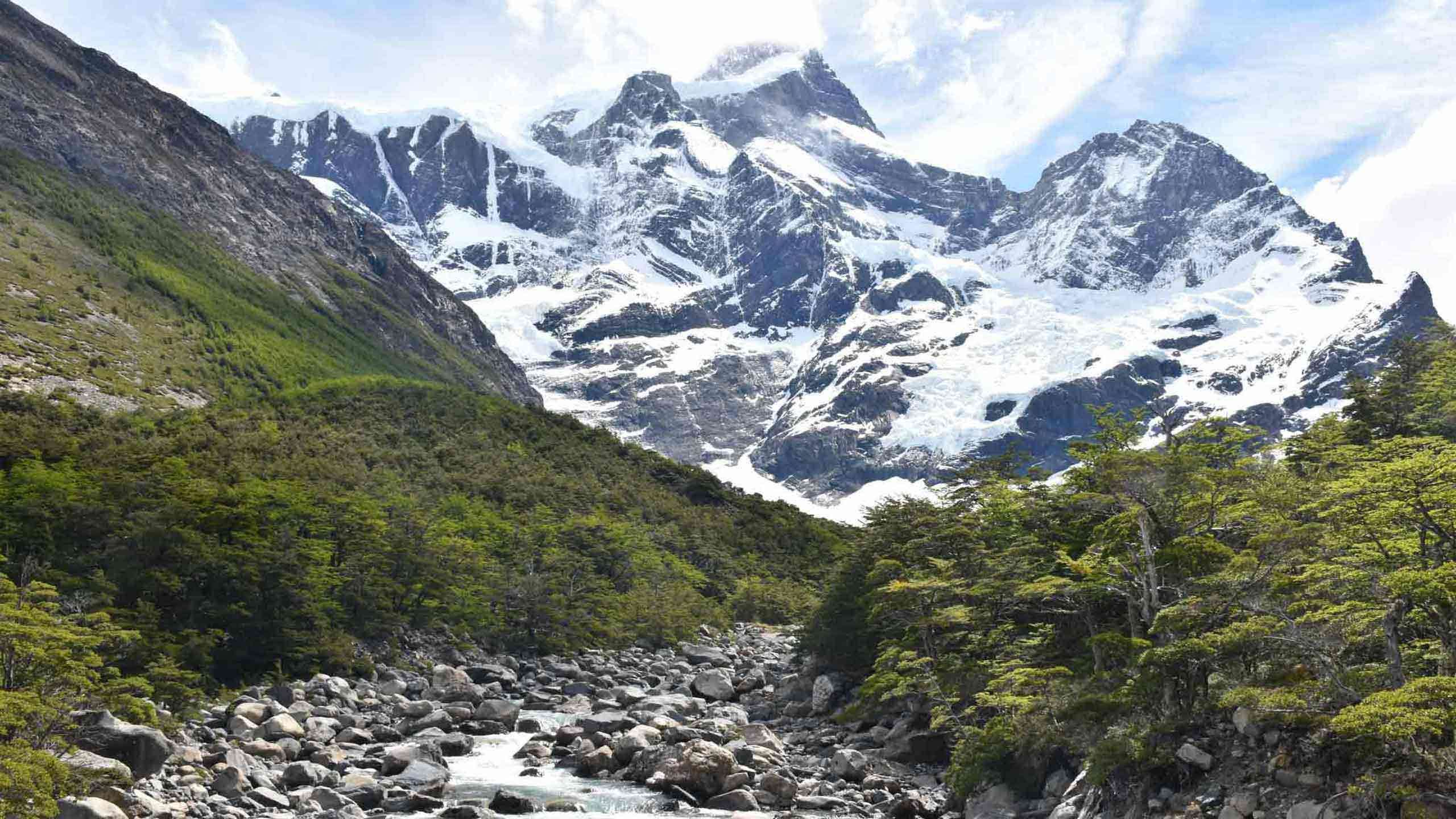Challenger's Torres del Paine W Trek + Bader Valley 7D6N, Fully Guided