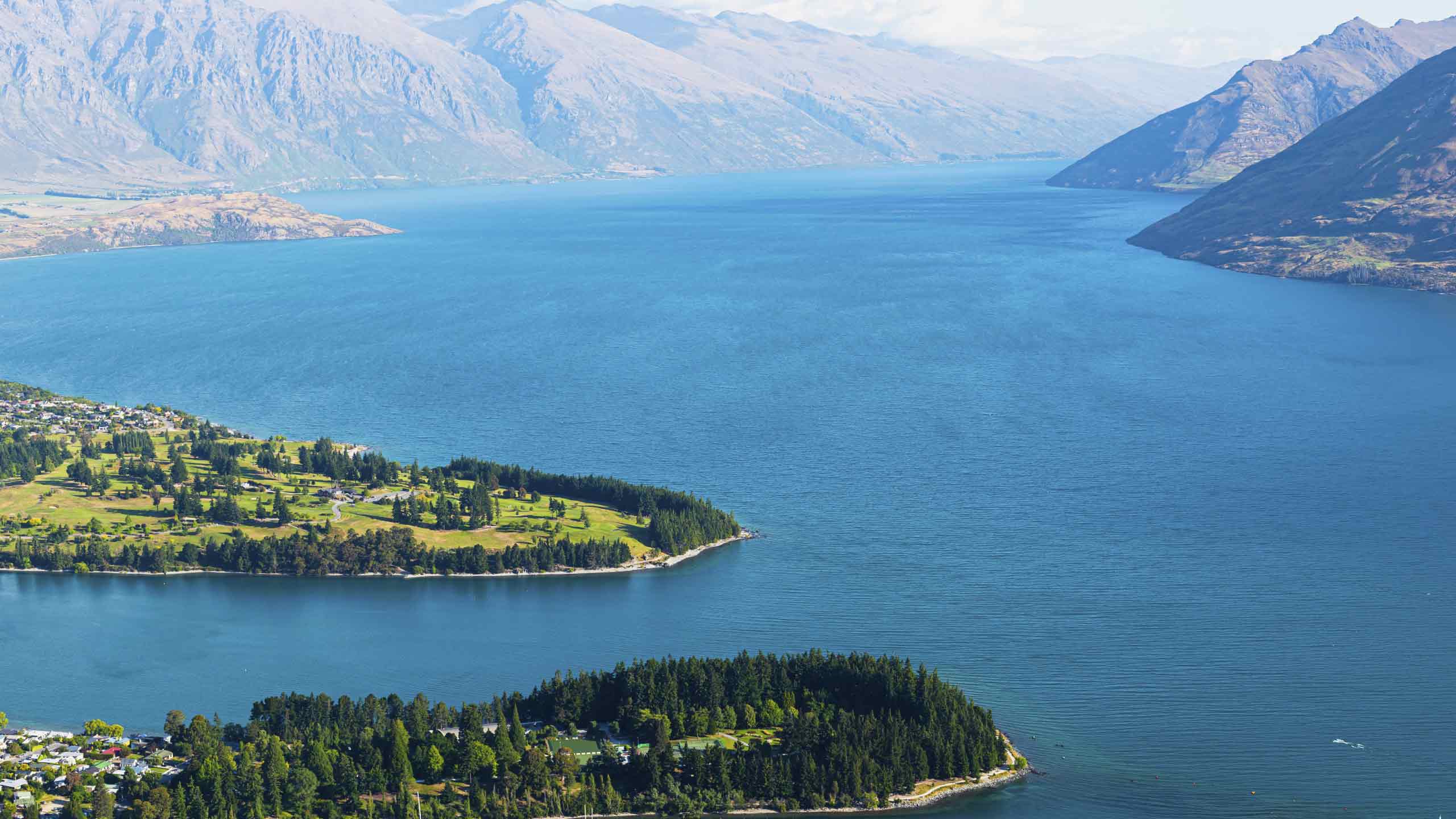 queenstown-beautiful-landscape