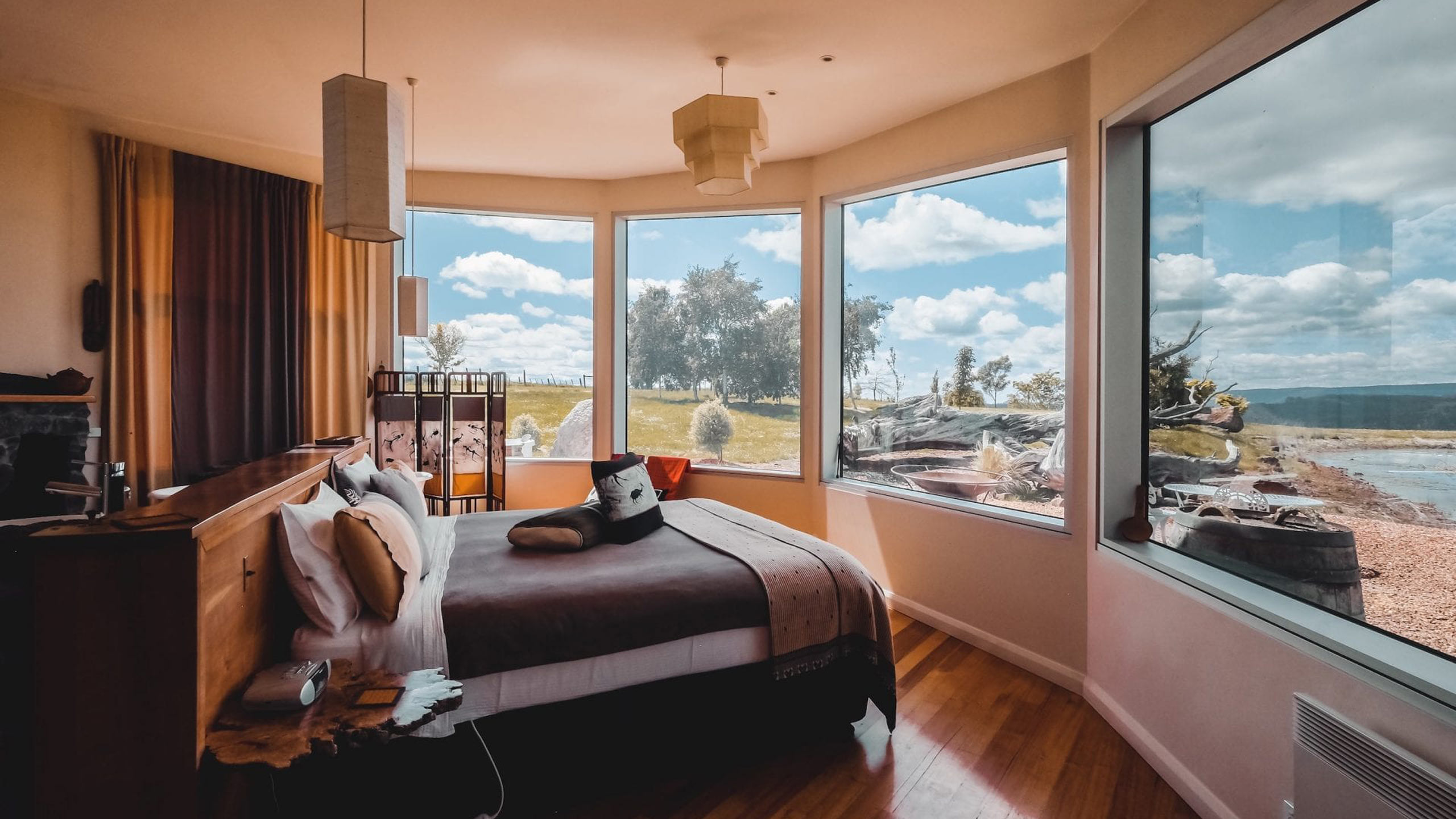 eagles-nest-retreat-tasmania-australia-african-glamping-hub