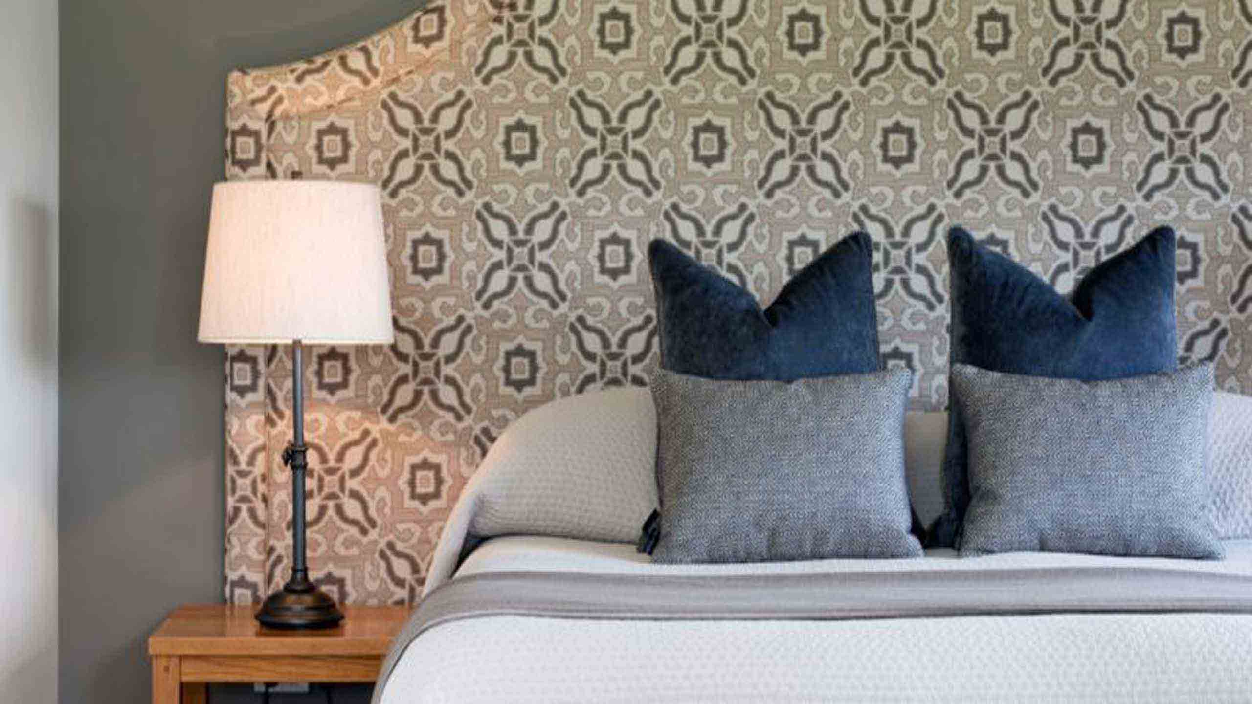 hidden-vale-scenic-rim-queensland-australia-bedroom