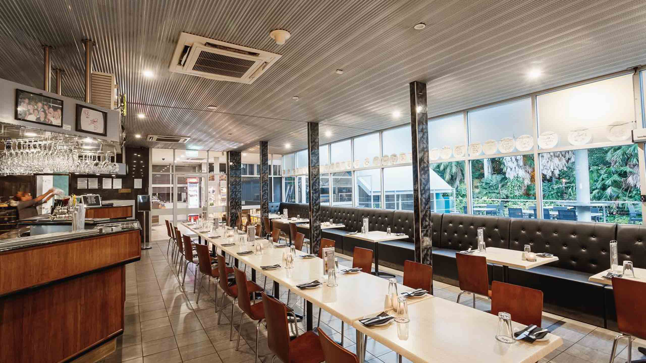 kununurra-country-club-kimberley-wa-dining-room