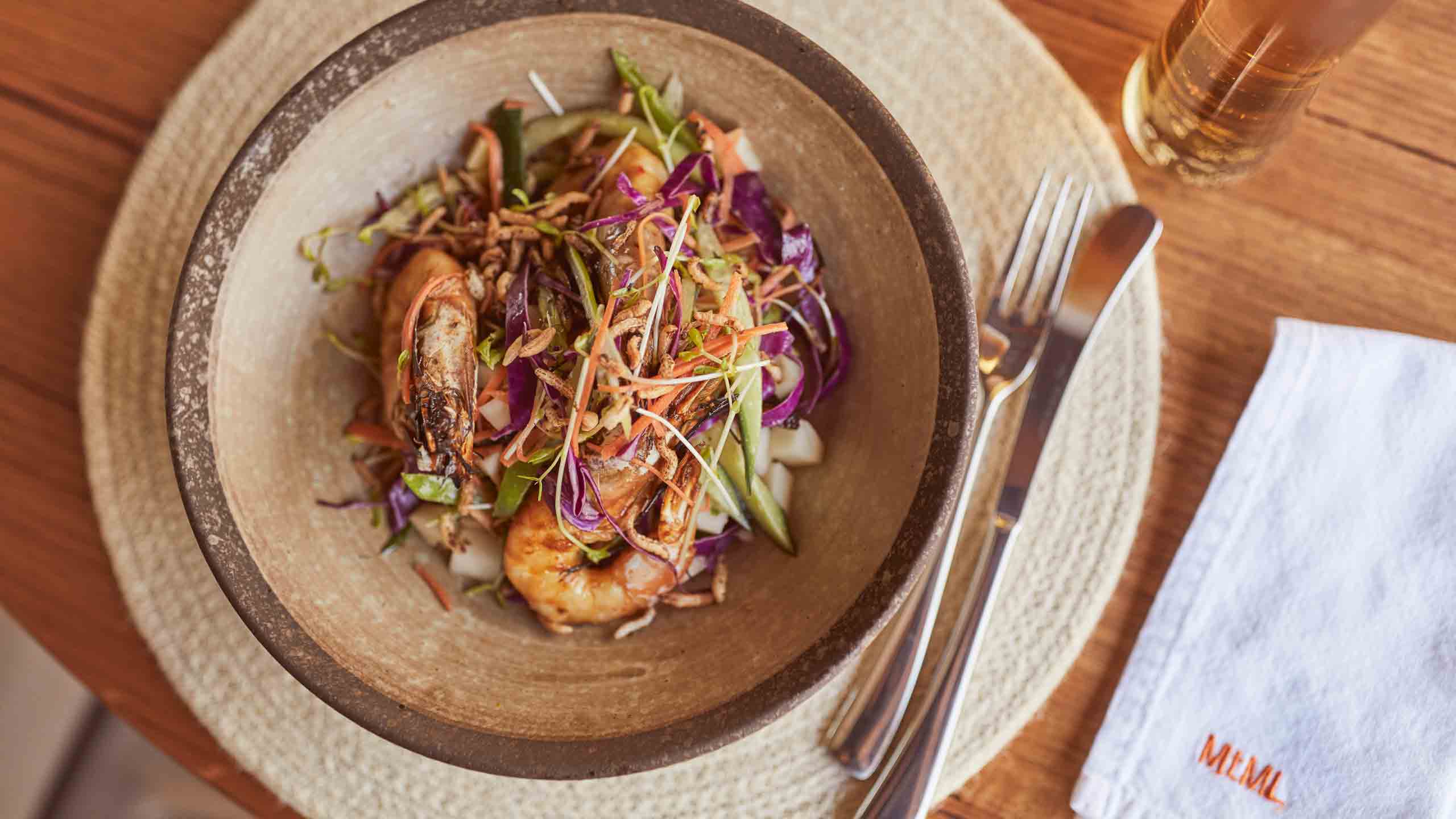 mt-mulligan-lodge-cairns-queensland-luxury-meal