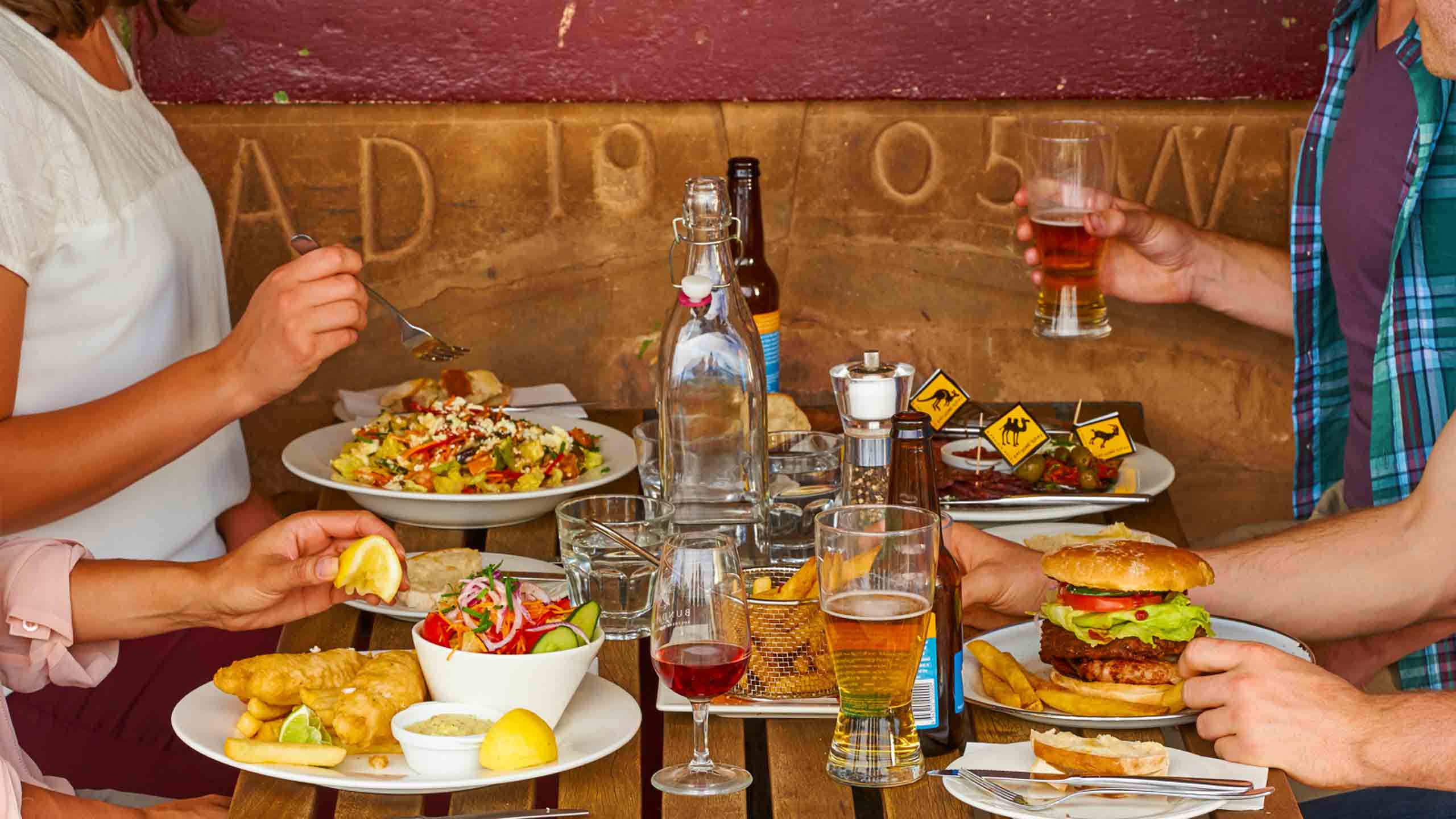 prairie-hotel-south-australia-flinders-rangers-outback-food