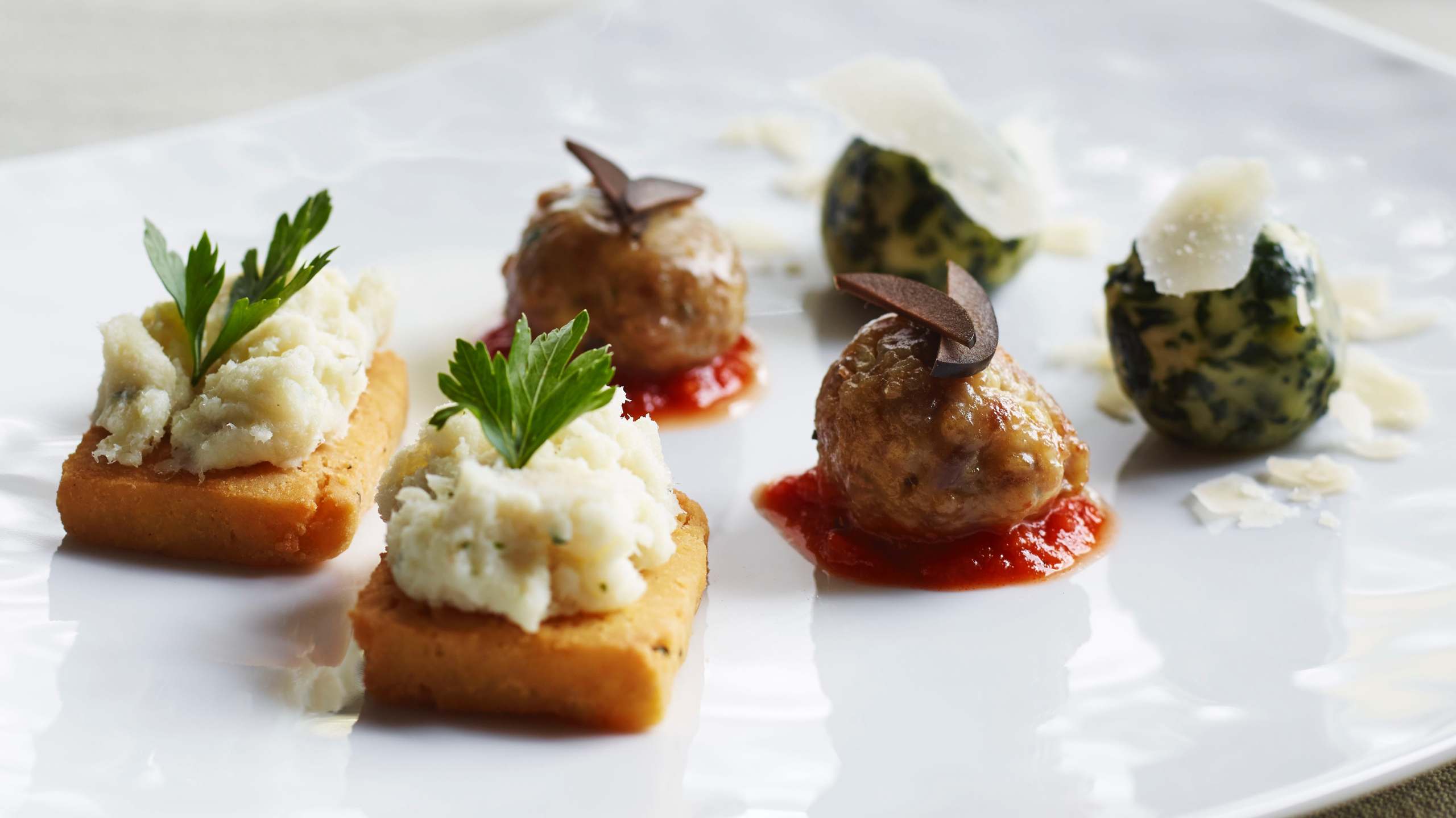 beach-house-new-south-wales-australia-luxury-accommodation-cuisine-dining-food