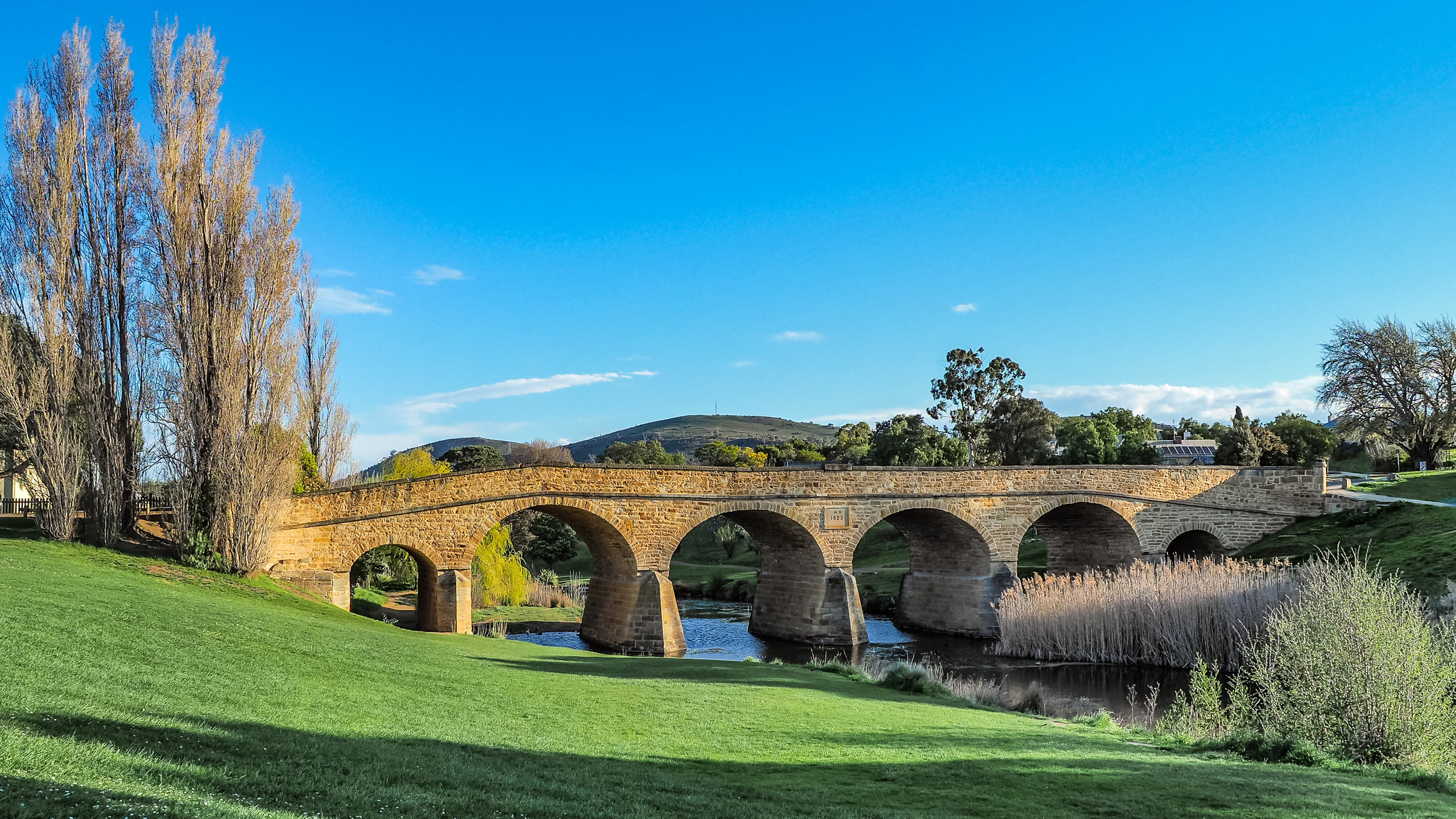 richmond-bridge-tasmania-australia