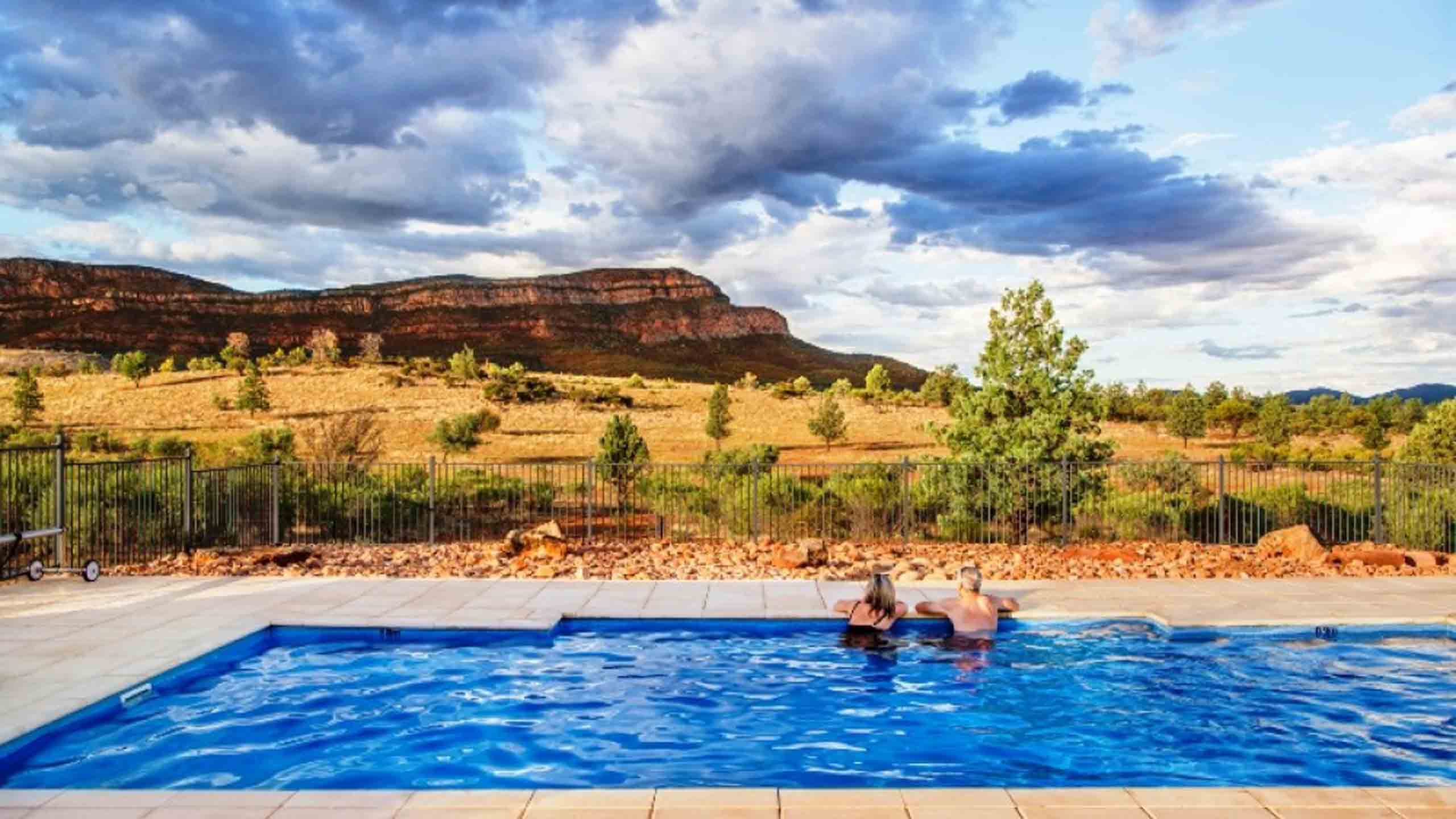 rawnsley-park-station-flinders-ranges-south-australia-pool