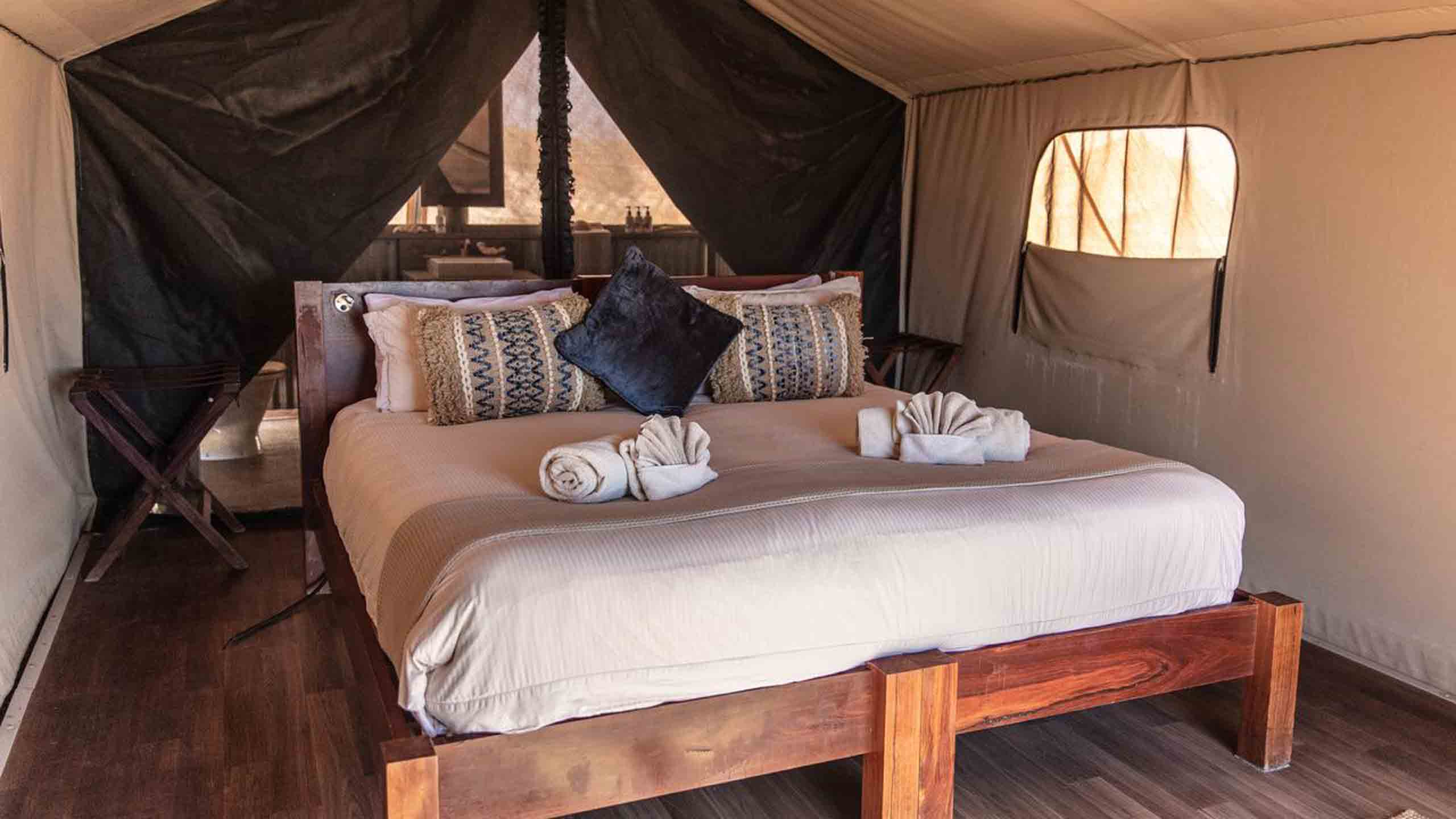 sal-salis-nigaloo-reef-bed-arrangement