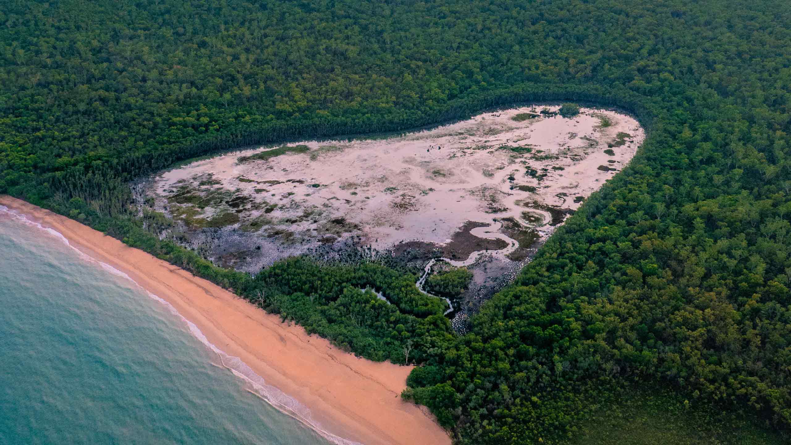 tiwi-island-retreat-northern-territory-australia