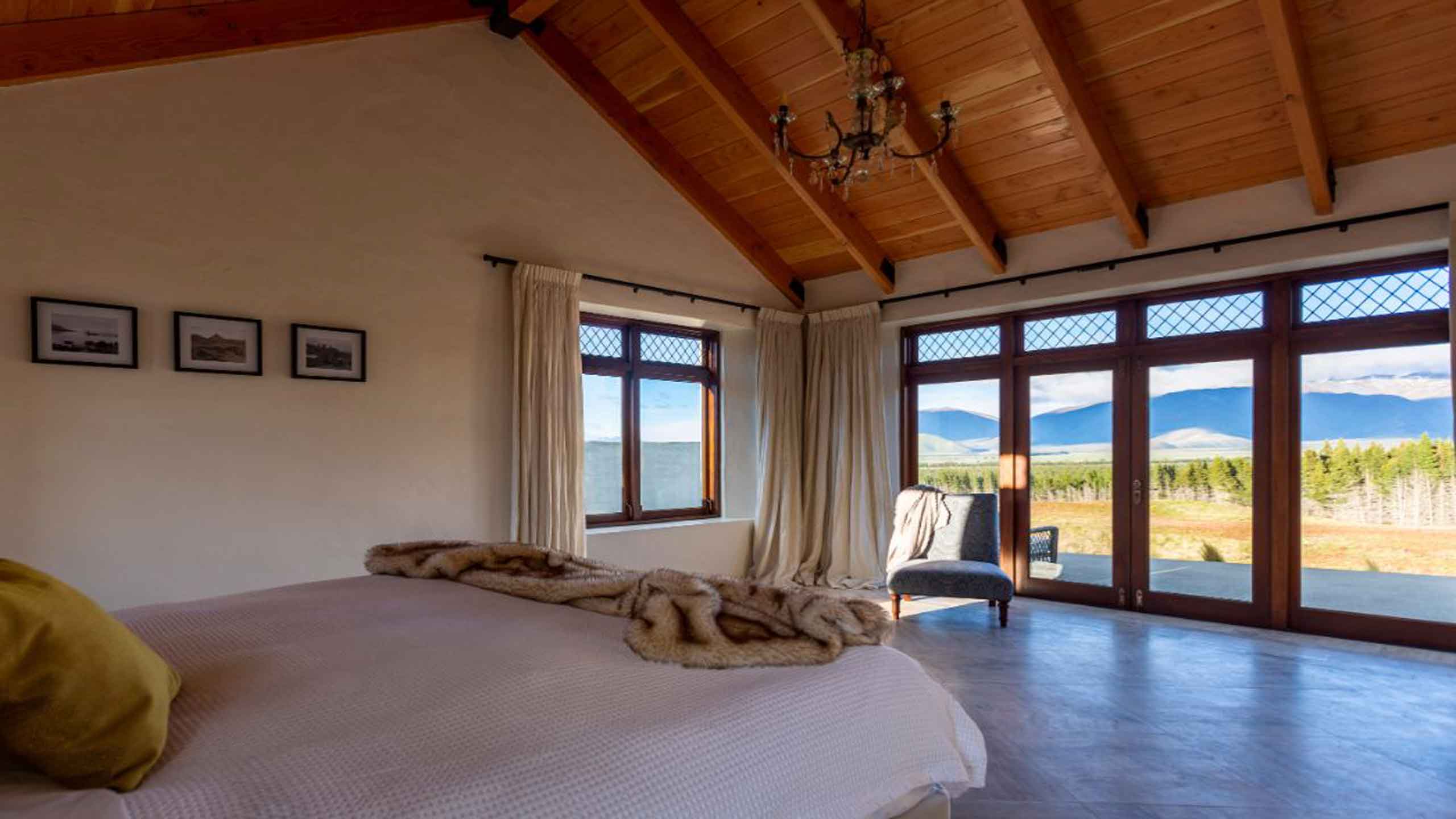 mt-cook-lakeside-retreat-new-zealand-villa-matariki