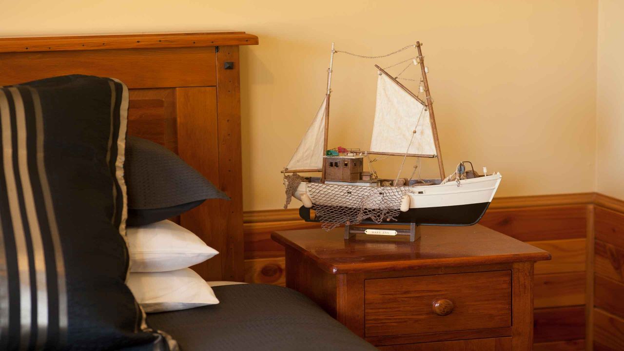 torrent-bay-lodge-able-tasman-new-zealand-nautical-theme-torrent-bay