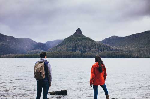 pumphouse-point-lake-st-clair-tasmania-surrounding-views-on-lake