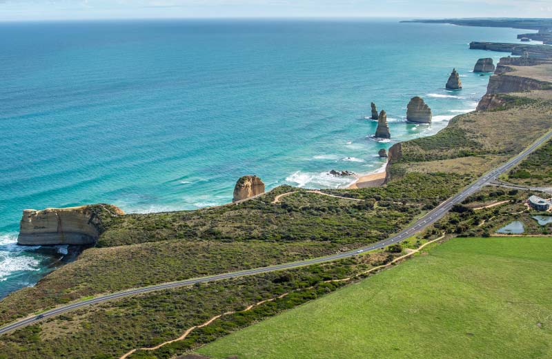 great-ocean-road-things-to-do-tour-guide-accommodation