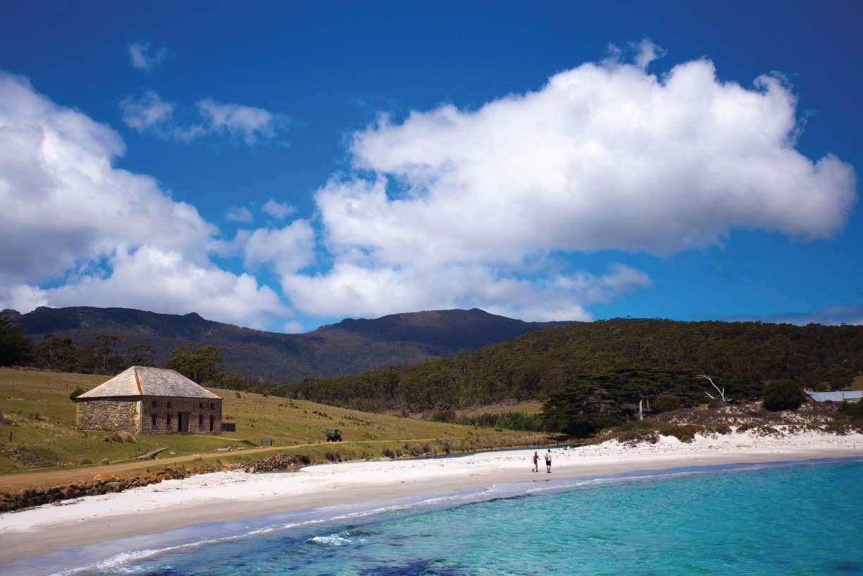 maria-island-luxury-travel-walks