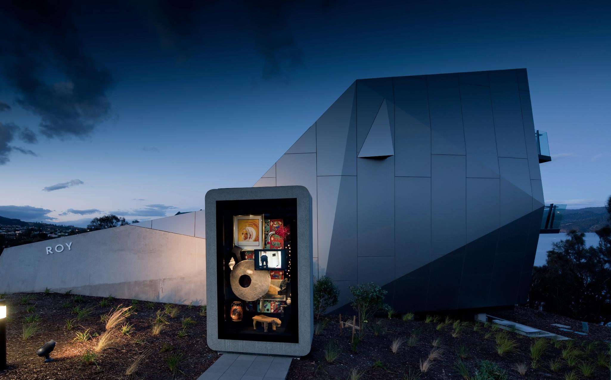 mona-pavillion-luxury-accommodation