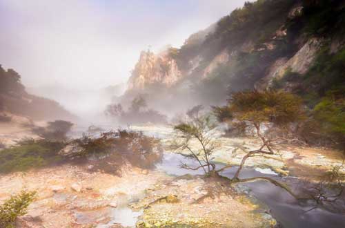 hot-stream-waimangu-rotorua-low-res