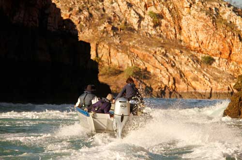 kimberley-quest-tender-western-australia