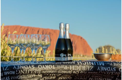 uluru-northern-territory-australia-sunset-drinks
