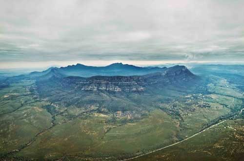 south-australia-wilpena-pound