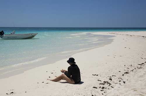 rowly-shoals-beach-western-australia-true-north