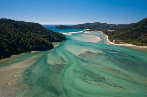 abel-tasman-national-park-walk-inlet