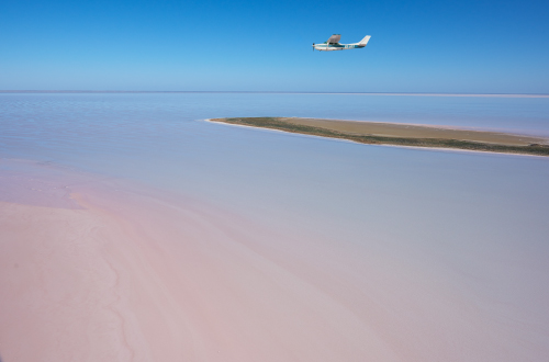 Lake-Eyre-Arkaroola-walk