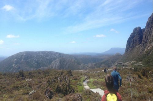 cradle-mountain-walk-tasmania-family-walk