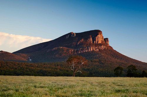 Grampians-Peaks-Trail-walk-Mount-Abrupt