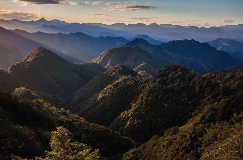 kumano-kodo-Kogumotorigoe-Hyakken-gura