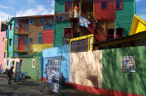Argentina-walk-buenos-aires-caminito