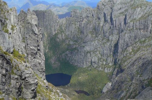 tarkine-wilderness-walk-tasmania-Mt-Murchison