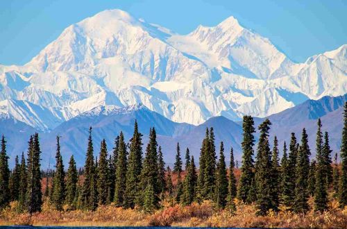 alaska-walk-denali-national-park-snow-mountain