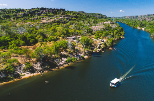 kakadu-Guluyambi-River-Cruise