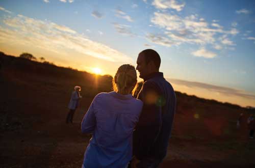 GSR-Ghan-OE-Marla-Sunrise-Couple